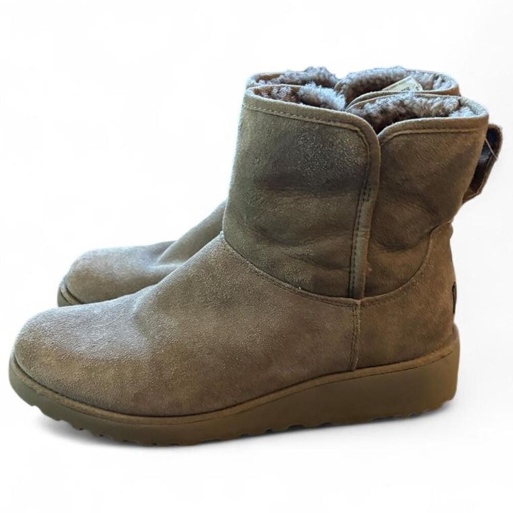 Womens Ugg Fur Lined Boots SZ 9.5